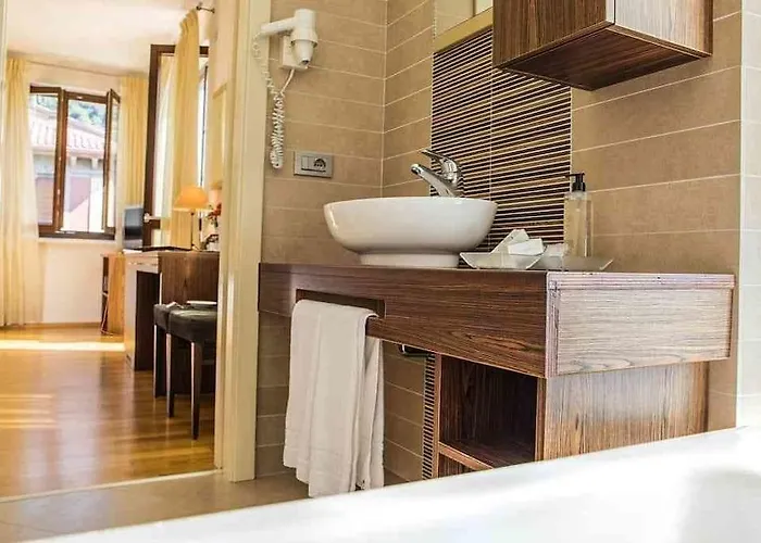 Di Garda 3* Malcesine