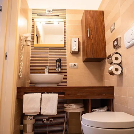 Hotel Di Garda 3*