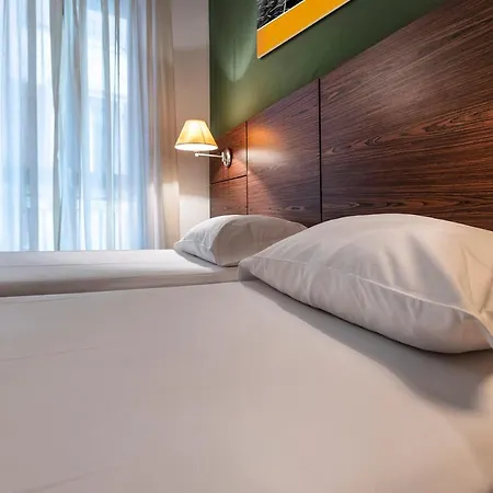Hotell Di Garda